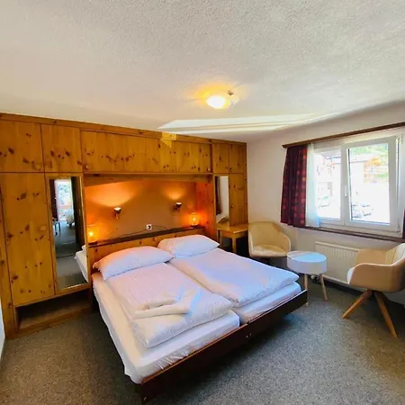 Old Jnn Hotel